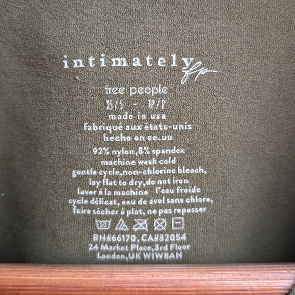 Free People Intimately cutout muscle top size S - Picture 2 of 3